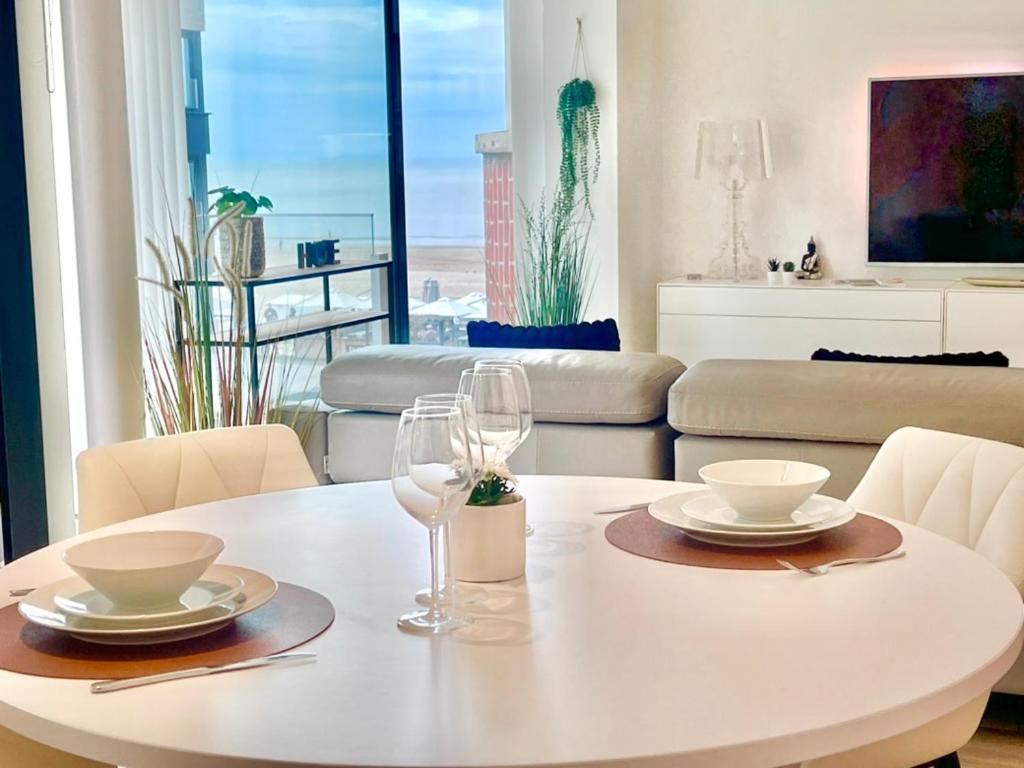 Luxury Suite Koksijde 310 - Adults Only Экстерьер фото